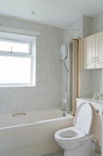Property Malak Homes - Denis Close - Leicester - 2