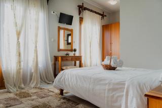 Iris - Arachova - 0