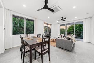 Scarborough Escape, New Morden 3Br Suite, Lockup Garage - 7