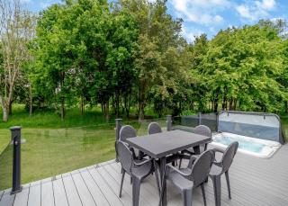 The Essex Golf And Country Club - - 7