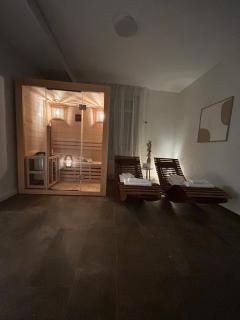 S-Cape Suite&Spa - Horn - 9