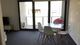 Holiday Business Trip Family Trip or Business Trip Comfortable Entire Apartment - Springvale - 2