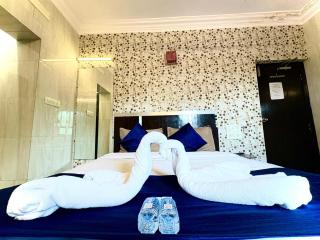 Hotel Jasmine Paldi Ahmedabad - 3