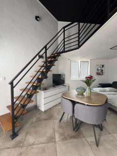 Studio Apartman ''IN'' - Terasa & Parking - 1