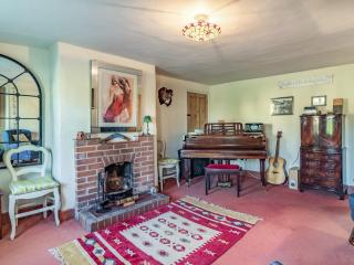 Horseshoes House - 1