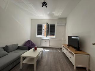 NDK NEST 2BR Apartment in the Heart of Sofia - Sofia - 0