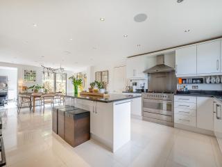 Fir Trees - Uk49994 - Crowborough - 3