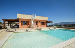 Nice Home In Balestrate - 3