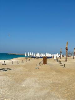 شقة فاخرة بالداون تاون العالمين الجديدة - 4