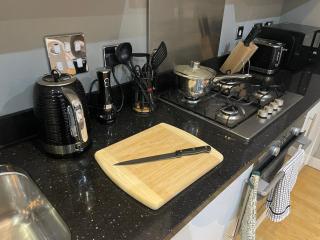 Central Lux Penthouse with Balcony, Terrace & Prking - Bedford - 1