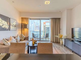 Dubai Marina Luxury Lifestyle - Sun Sand & Views - 4