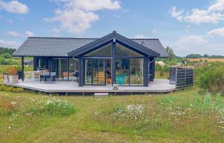 Nice Home In Ejstrupholm With Kitchen - Krejbjerg - 0