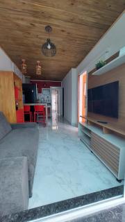 Casa Bromélia - 2 quartos, 4 minutos da praia do Mundaí - 6