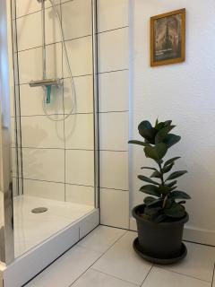 nur 10 min Fuß zum Zentrum,47qm,Netflix - 4