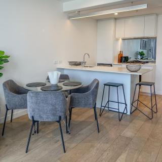 Spacious 2bed 2bath Apartment with City Views - Brisbane - 3