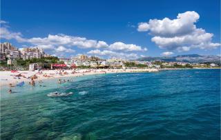 4 Bedroom Awesome Apartment In Stobrec - Split - 2