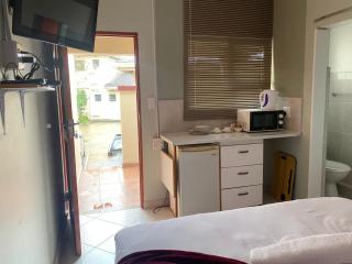 Emampingeni lodge - Bizana - 8