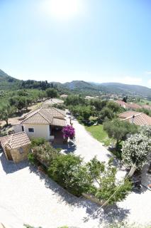 Yannis' Village - Keri - 6