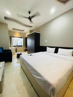 Hotel Happiness - Indore - 7