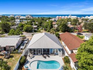 Beach House - Lazee Daze by Panhandle Getaways - 0