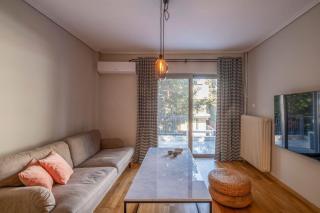 Stylish 2BR with Balcony, Northern Suburbs - Atenas - 7