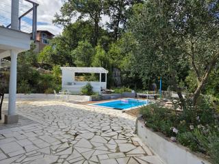 Apartments Chiara mit Meerblick und Pool und Jacuzzi - Lovran - 5