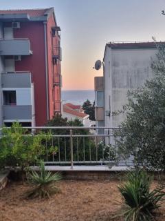 two bedroom apartment with parking - Petrovac na Moru - 6