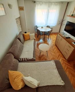Sarajevo Cozy Attic - Free Parking - 7