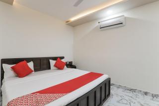 Super Hotel O Aastha Near Chaudhary Charan Singh International Airport - Bijnaur - 0