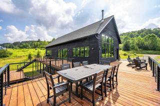 Magnificent Chalet Sweeping Views and Hot Tub - Ellicottville - 5