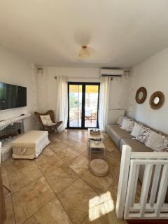 Aegina Horizon Stonehouse - 7
