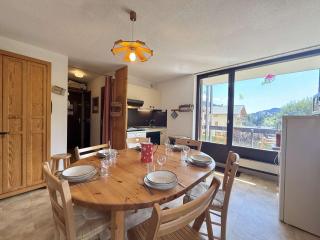 Appartement 3 pièces avec balcon à Flumet, proche centre, navette ski gratuite, parking privé, 6 pers - FR-1-595-66 - 8