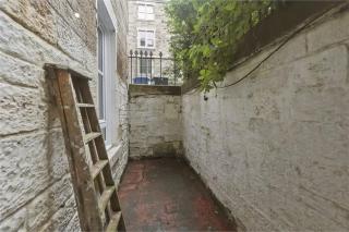 Haymarket Edinburgh Flat Sleeps 4 - 3
