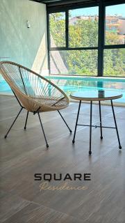 Square Residence & Pool - 4