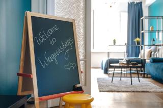 Central Riverside 2BD Apt by Vltava & Theater - Praga - 3