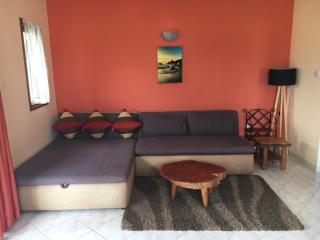 Lazy Hill Bungalows - 4