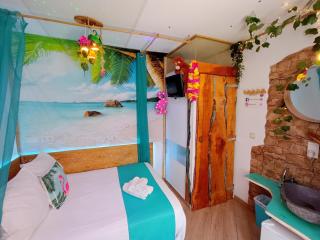 Wonder Room Paraiso Magico Habitacion a 2 min de la playa - Nerja - 0