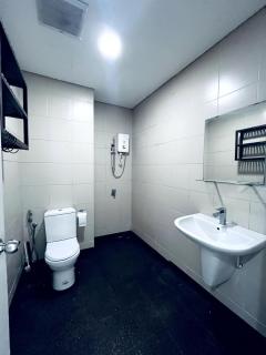 Oasis Homes at i-City - WiFi TV Box and 1 Carpark - Shah Alam - 2