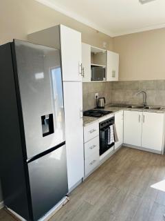 Koshoka Self Catering - Windhoek - 3
