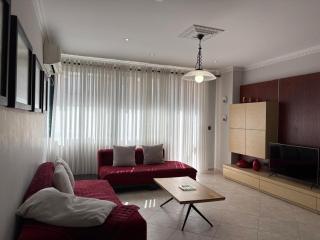 Laureta Central Apartment - 8