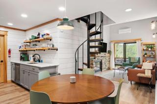 Renovated Ski In Out Condo King Bed Patio Grill - Ellicottville - 9
