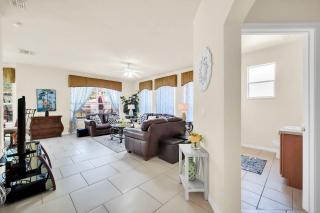 Near Disney Amazing 5 Bd Home - Private Pool - 8