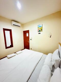 Home Stay Room In Bali Near Legian Beach - 6