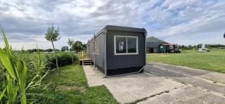 Chalet Julia, Minicamping de Grutte Earen - Burum - 0