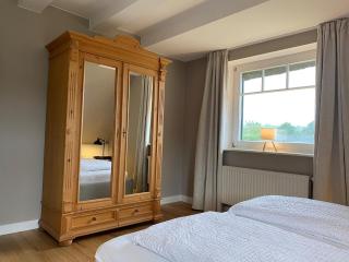 Ferienwohnung Nr 10 OG Spitzboden - Born - 3