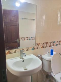 Cozyblue fully furnished 1 bedroom bnb - Mombasa - 9