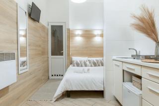 Smart Apartment Філатова 10 РЕМОНТ і СУПЕР ЦІНА - Lviv - 9