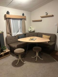 2 bed caravan seawick hoilday Park - Clacton-on-Sea - 5