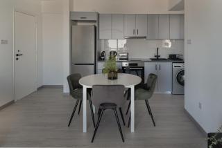 Lithos Modern Flat by Staycom - 1