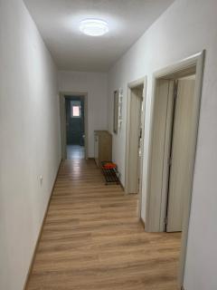 Dane Apartment Airport Podgorica - Mitrovići - 9